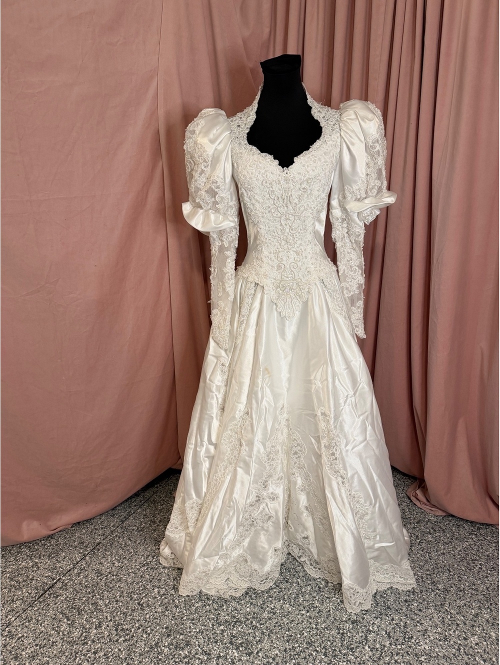 Vintage Ivory Lace and Satin Wedding Dress with Long Train